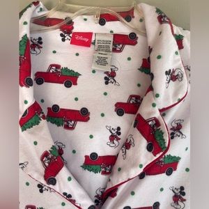DISNEY MICKEY MOUSE CHRISTMAS PAJAMAS